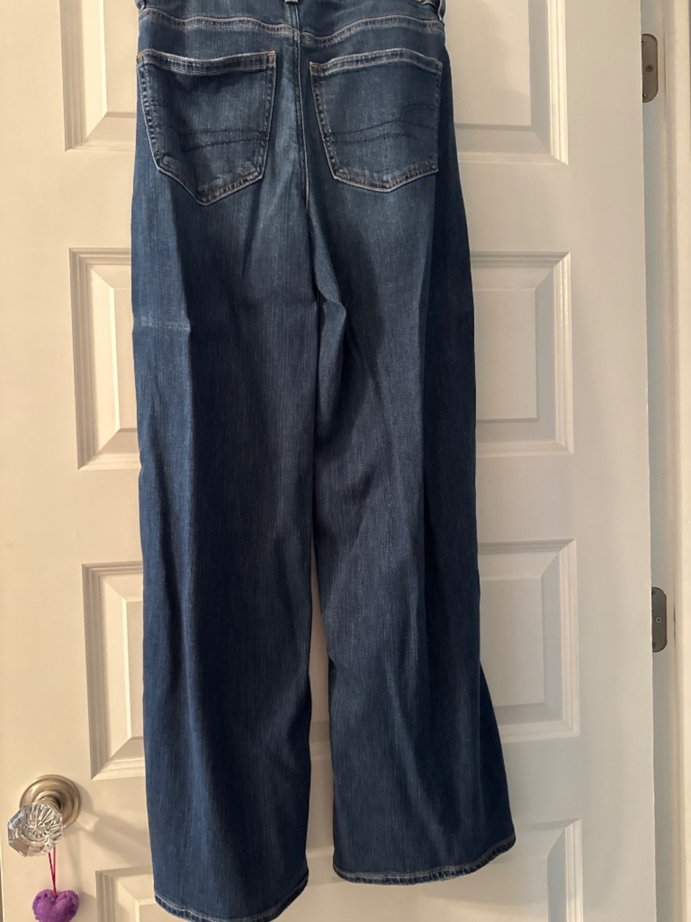 Jeans - Picture 3 of 4